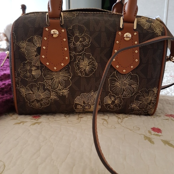 Purse - Picture 3 of 7
